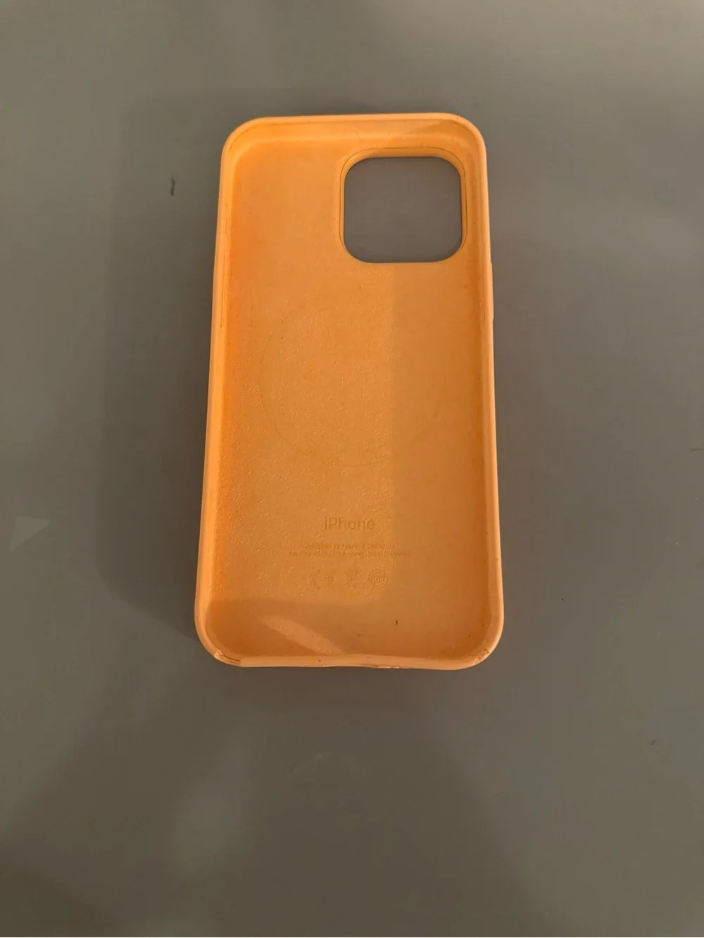 Apple iPhone 15 Pro Max Silicone Case - Orange